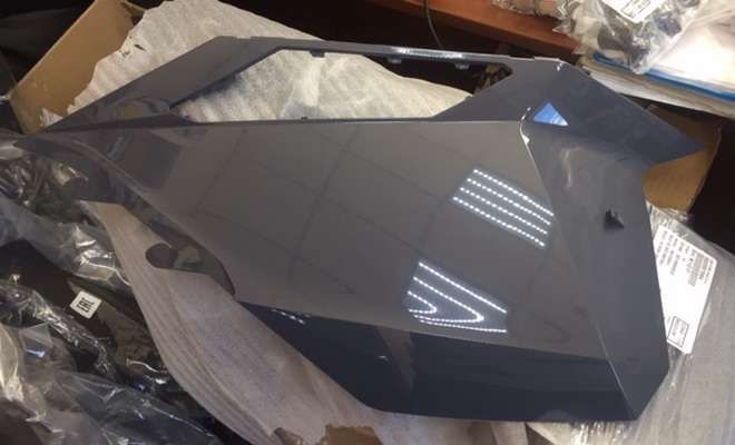 Боковая Панель Капота Верхняя Левая Серая оригинал BRP 517305450 для BRP LYNX/Ski-Doo (Gray LH Side Access Panel)