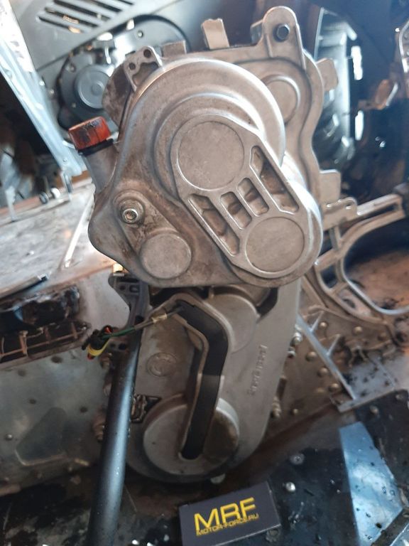 Коробка передач Б/У оригинал BRP 619230078 504153005/ 504153220/ 619230059/ 619230064