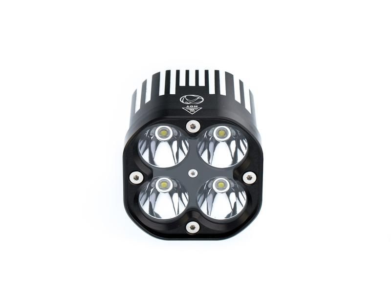 Фара светодиодная NANOLED ULTRA PRO 40W, 4 LED CREE XM-L2 76*76*82мм NANOLED NL-U40